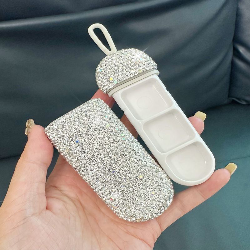 新款镶钻高颜值小药瓶迷你户外防水密封小药罐塑料便携式药品收纳