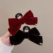 红色丝绒大蝴蝶结抓夹女2024年秋冬新款网红盘发抓后脑勺鲨鱼夹子