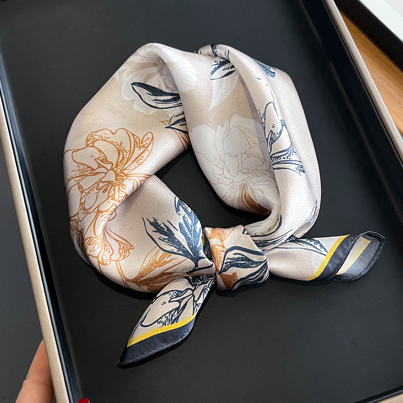 Retro fashionable silk handkerchief