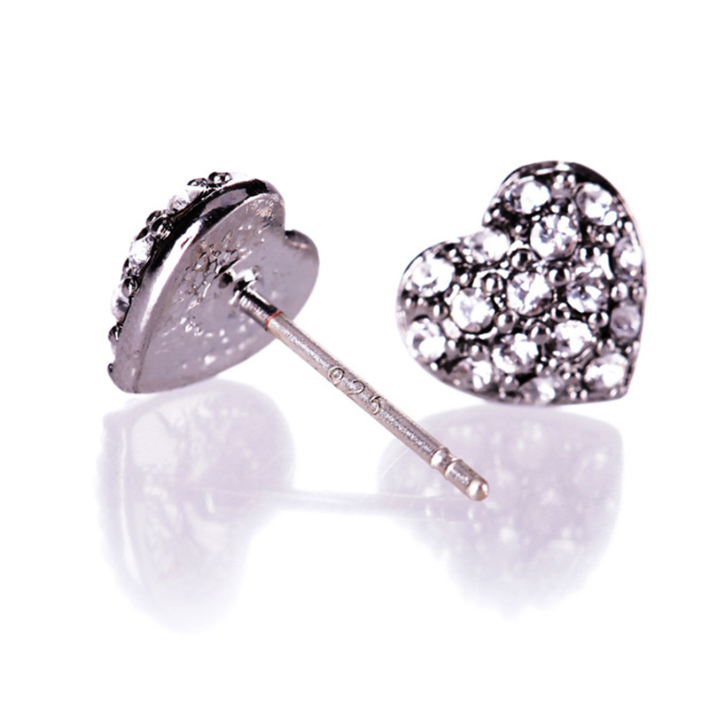 Simple Heart Inlaid Diamond Earrings Wholesale Nihaojewelry display picture 3