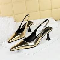 2A05 style retro banquet women's shoes, high heels, wine glasses, shallow mouth, square toe, hollowed out back strap, and empty back single shoe for women