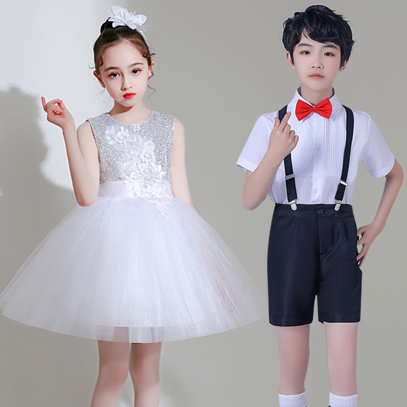 Uniforme de rendimiento coral infantil del 1 de junio Coro de estudiantes de primaria y secundaria Anfitrión de rendimiento de recitación de niños y niñas
