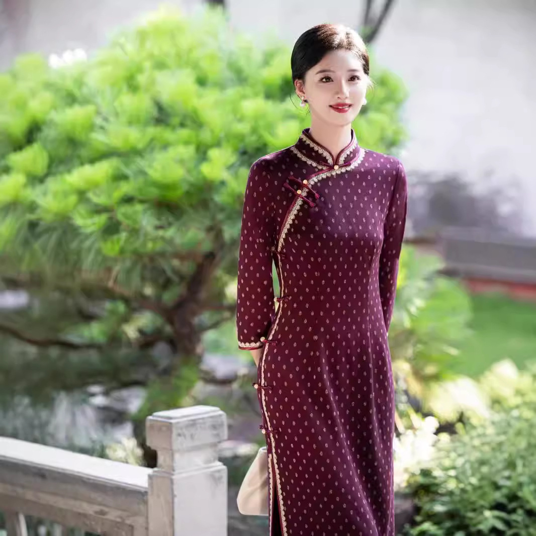 Retro two-color design autumn fashionable cheongsam