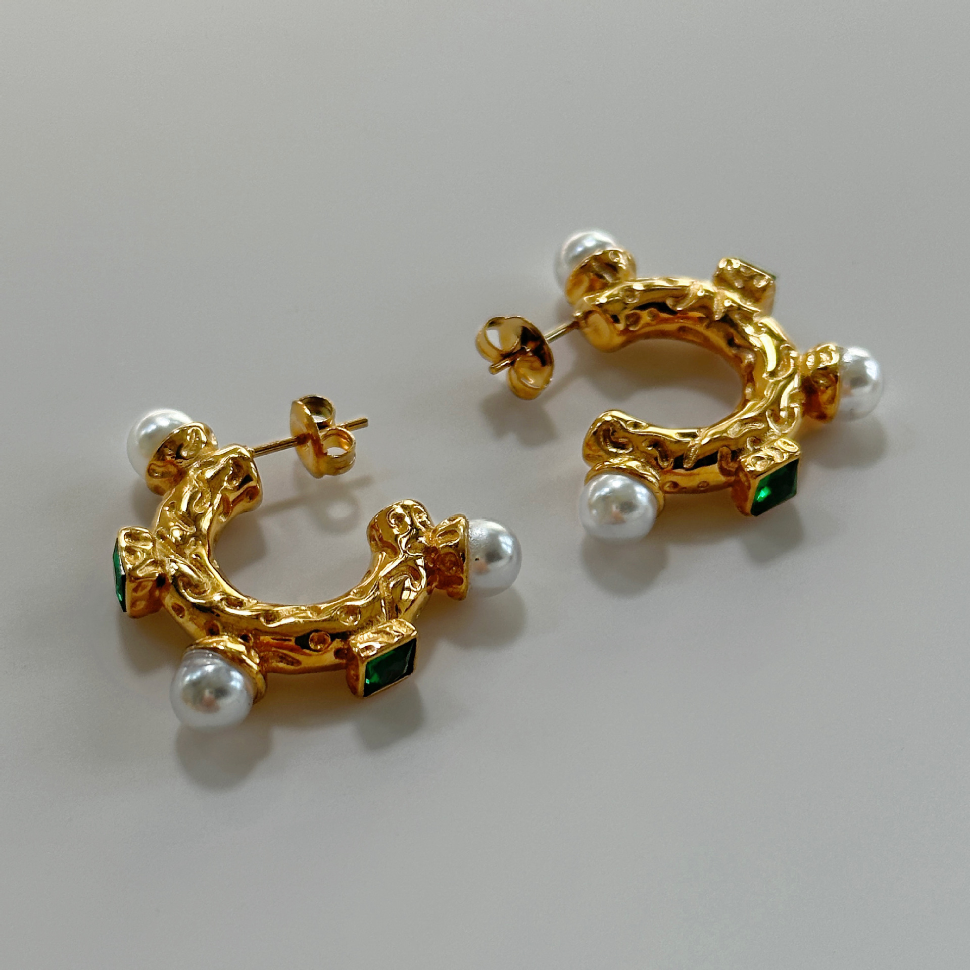 1 Pair Quantity Holiday, Daily Occasion 1 Pair Simple Style Commute Color Block Inlay Titanium Steel Pearl Zircon Earrings