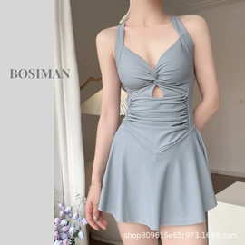 比基尼;连体泳衣;三件套泳装