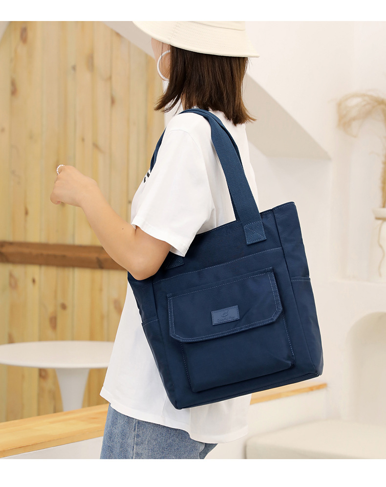 Custom-made tote bags for women, large-capacity fashionable and trendy handbags, printed LOGO nylon water-resistant single-shoulder bags undefined
