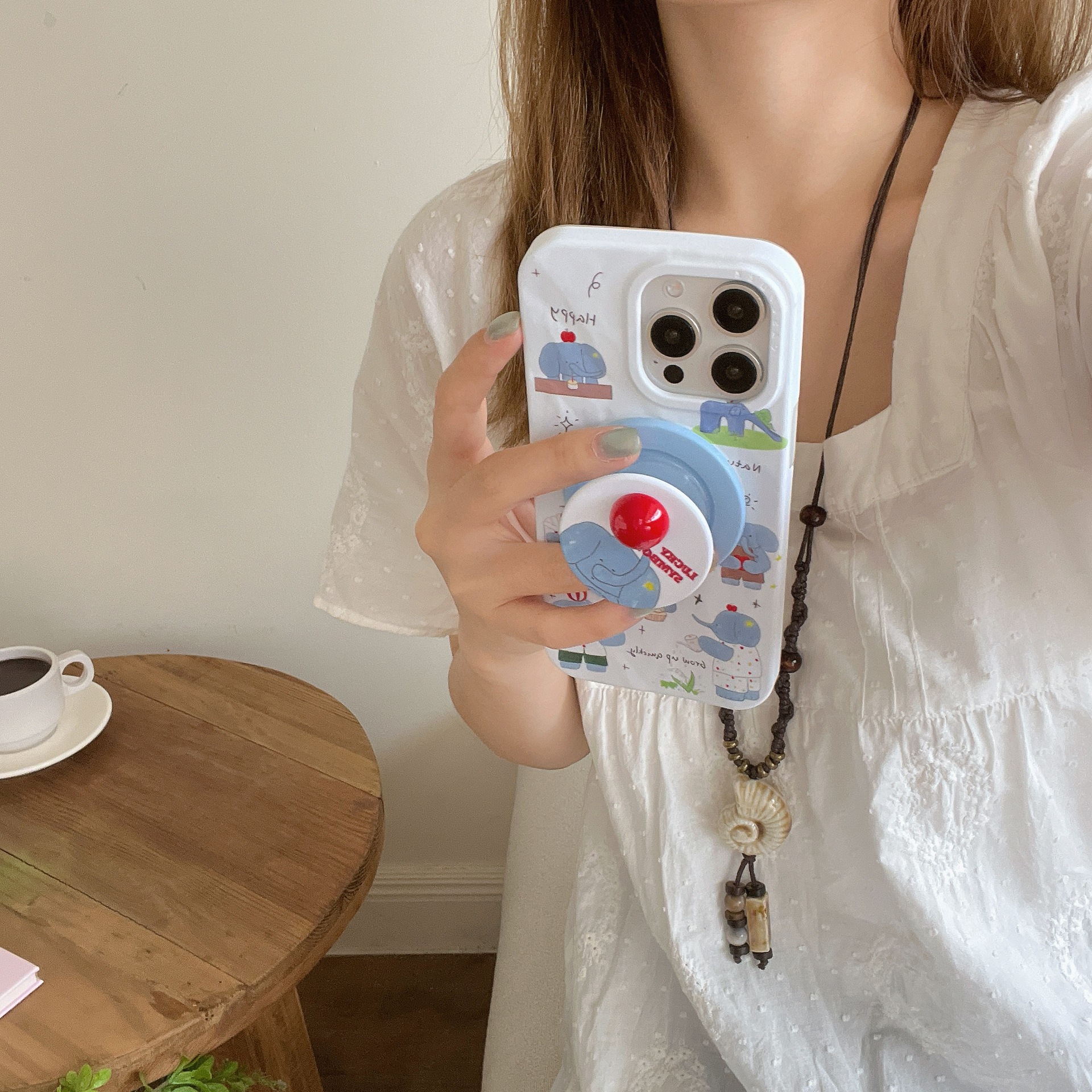 Elefante de dibujos animados japonés y coreano para Apple 16ProMax funda para teléfono móvil 15Pro magnético 14/13 nuevo 14Pro femenino 16P