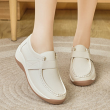 白鞋魔术贴牛筋底一脚蹬懒人便脱女土皮鞋坡跟不累脚女装单鞋平跟