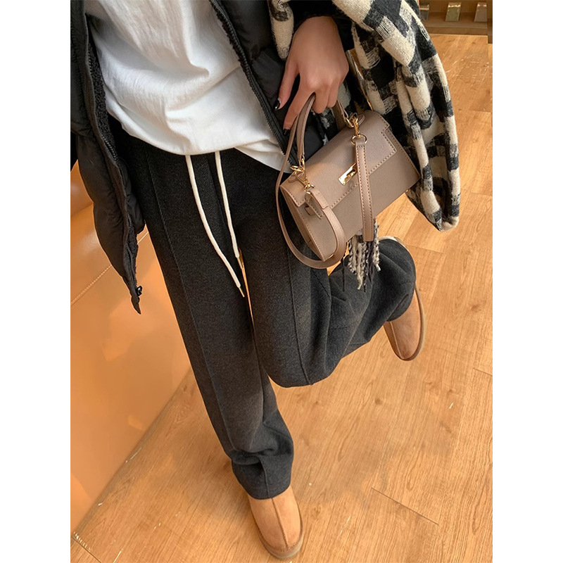 Pantalones de lana gris oscuro de piernas largas para mujeres 2024 otoño y invierno pantalones rectos gruesos de cintura alta sensación de caída casual pantalones de traje de herringbone