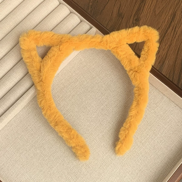 6#ginger-cat ear