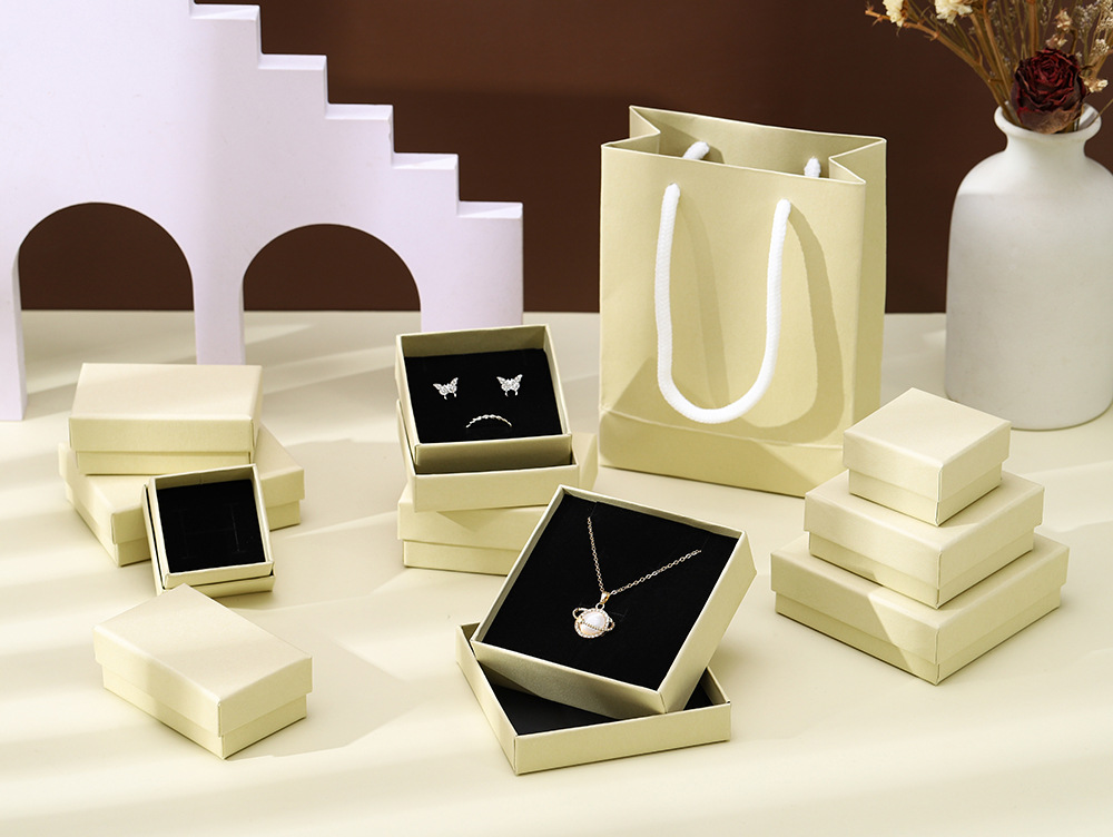 Fashion Paper Jewelry Boxes 1 Piece