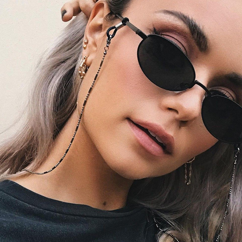Transfronteriza nueva cadena de gafas Gafas de metal de moda cordón Halter gafas de sol cadena europea y americana máscara cadena colgante