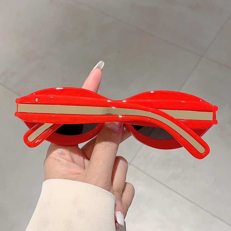 Lunettes de soleil œil de chat Y2K de mode rétro européenne et américaine, nouvelles lunettes de soleil de sport de plein air, de photographie de rue, fines et antireflets_voghion.com