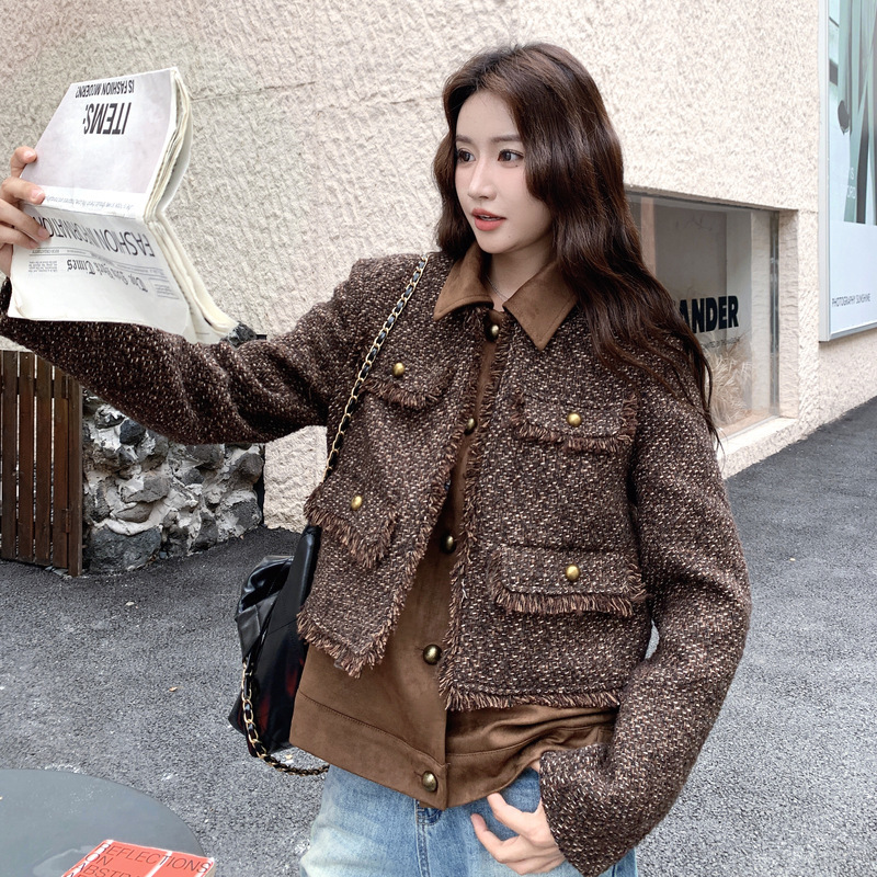 Real Shot of Retro Spliced ​​Suede Small Fragrant Fake Two-Piece Jacket 2025 New Style Slimming Look Tweed Top