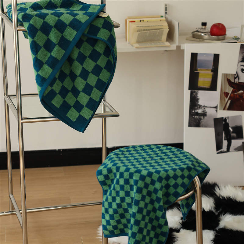 New Yarn-dyed Jacquard Vintage Chessboard Plaid Towel Combed Cotton Towel Household Absorbent Towel Bath Towel Gift New Yarn-dyed Jacquard Vintage Chessboard Plaid Towel Combed Cotton Towel Household Absorbent Towel Bath Towel Gift