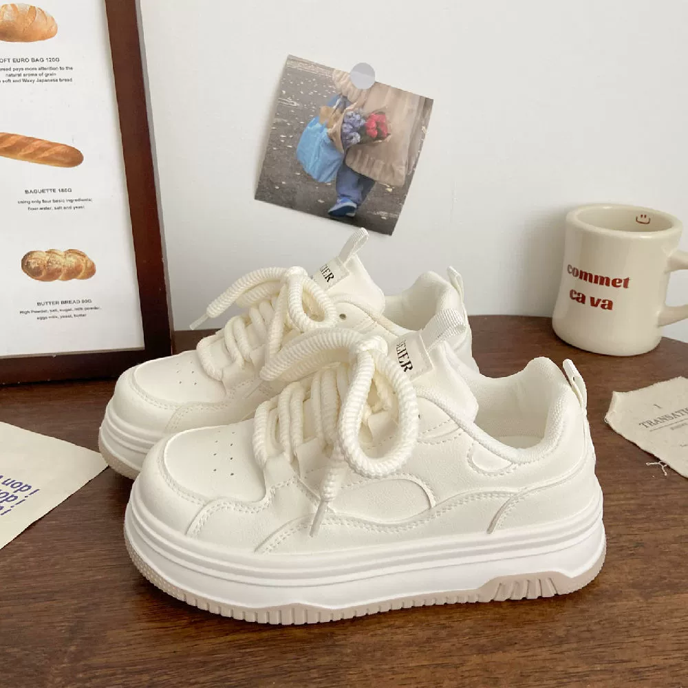 Молоко fufu с юбкой маленькие белые туфли женские 2024 новые весенние кроссовки дикие chic обувь на толстой подошве повседневные кроссовки