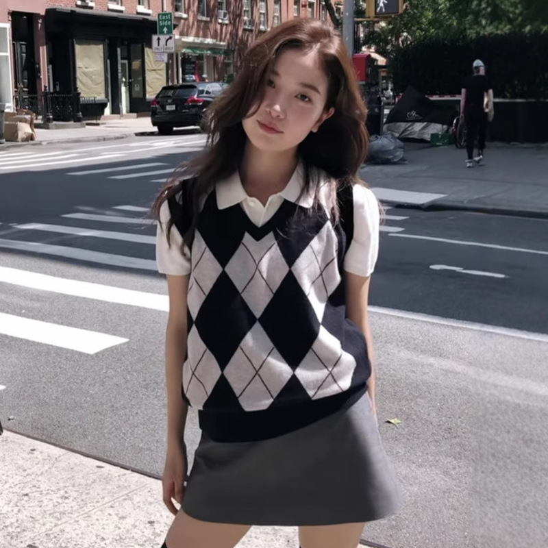 Spot Eight Milk Contrast Color Diamond V Neck Knitted Vest Autumn Outerwear Women's High-Quality Vest Korean Pullover Vest