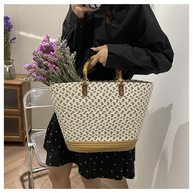 Femmes Moyen Paille Bloc De Couleur De Base Style Vintage Tisser Ouvert Sac Seau display picture 7