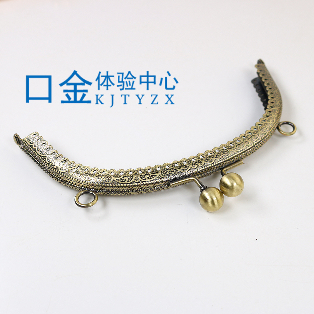 16.5CM arco en relieve encaje boquilla de oro DIY bolsa de oro común bronce, oro ligero