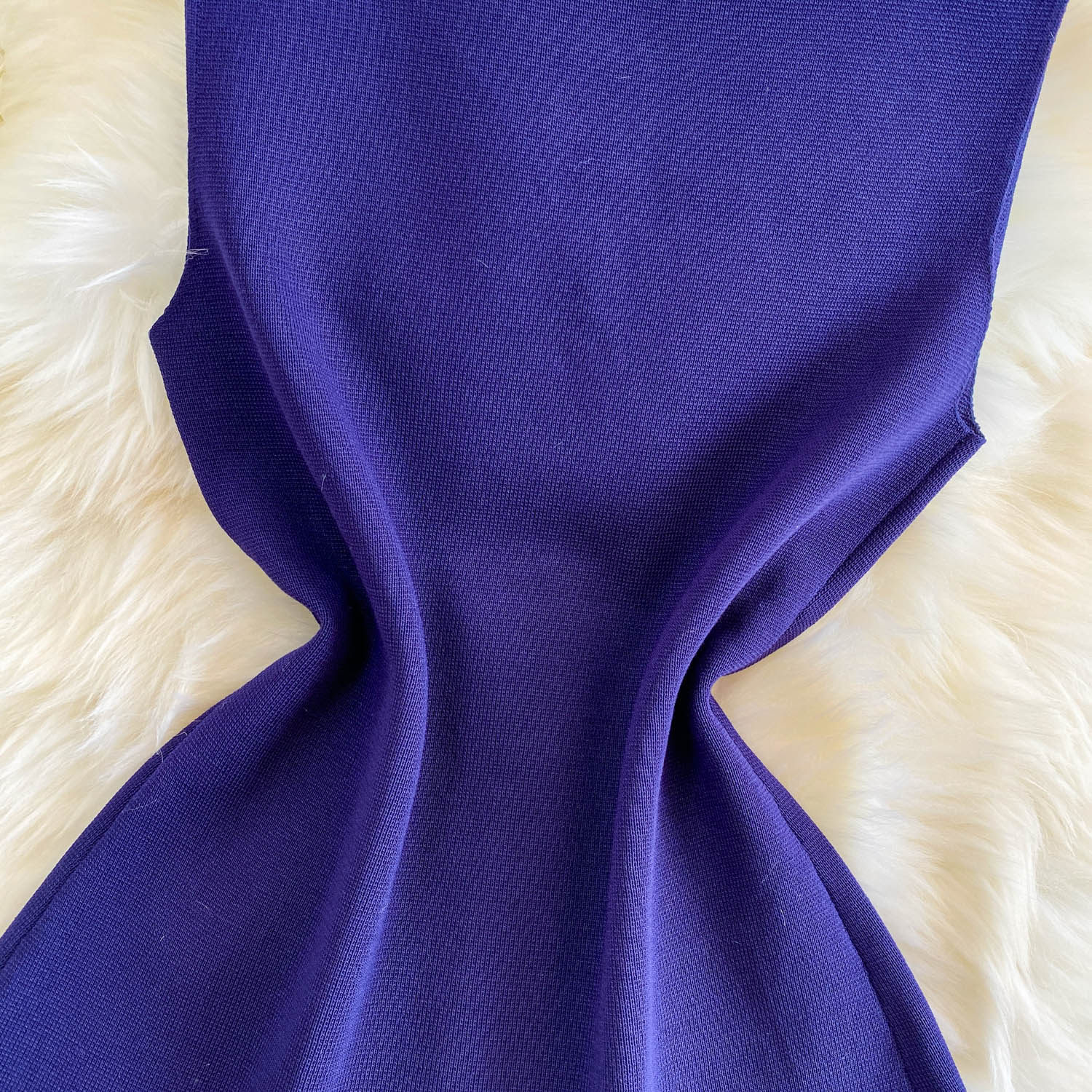 Women's Slim Fit Sleeveless Vest round Neck High End Sophisticated Look Fashionable Metal Buckles Versatile Summer Style_ecoleips.com