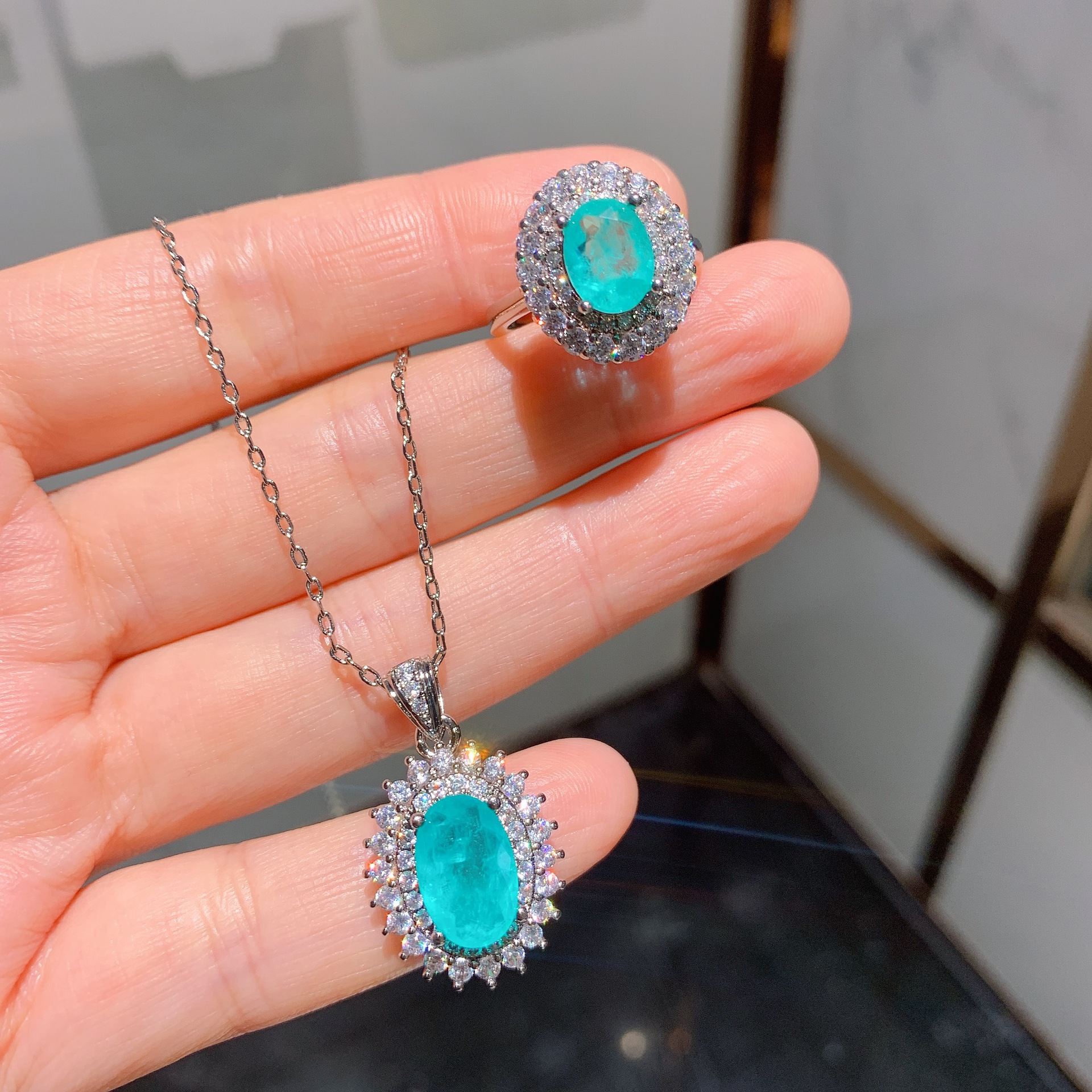 Paraiba Pendant Necklace With Micro Pave High Carbon Diamond Rings_voghion.com