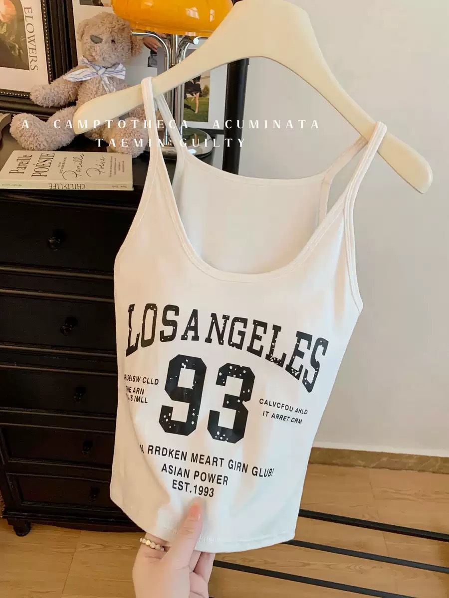 7055 nuevos chalecos de tirantes impresos con letras nuevas mujeres nuevos fuera con chicas calientes estadounidenses dentro con blusas image 8