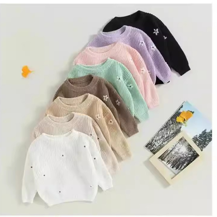 Hand-embroidered flower pure cotton baby sweater, Class A autumn and winter base layer long-sleeved pullover knitted sweater for girls.