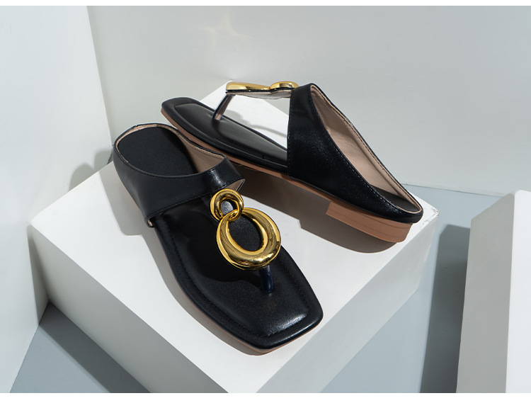 Women Flip Flops New Casual Flat Slippers Female Slides Versatile Square Head Hollow Ladies Sandals_voghion.com