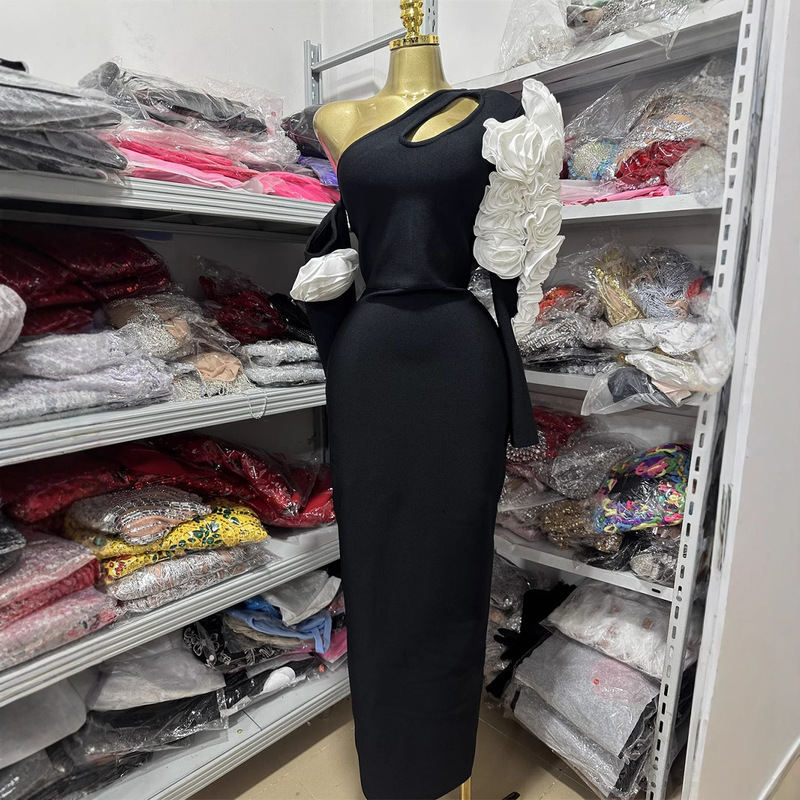 Sexy Off-Shoulder Fashion Design Casual Floral Embellished Long-Sleeve Bodycon Long Bandage Bodycon Party Dress Wholesale