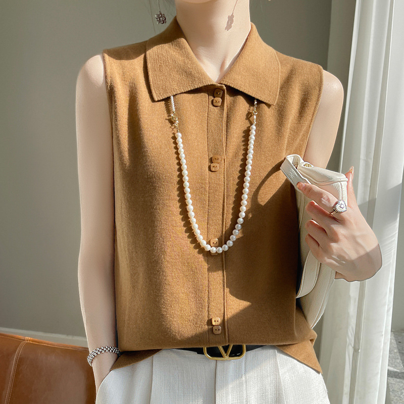 2025 Spring Style Shirt Collar Sleeveless Knitted Vest for Women, Solid Color Short Sweater, Fine Wool Top for Layering