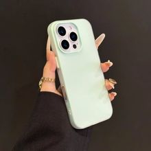 ins�L�ǹ�ɫ����һ�m���O��17�֙C���w�й���iPhone16���o�׳���