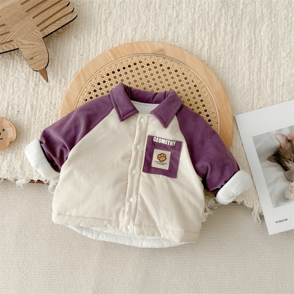 Bebé coreano al aire libre estilo coreano costura chaqueta de contraste ropa de invierno ropa de salida ropa de algodón cálido acolchado para bebés hombres