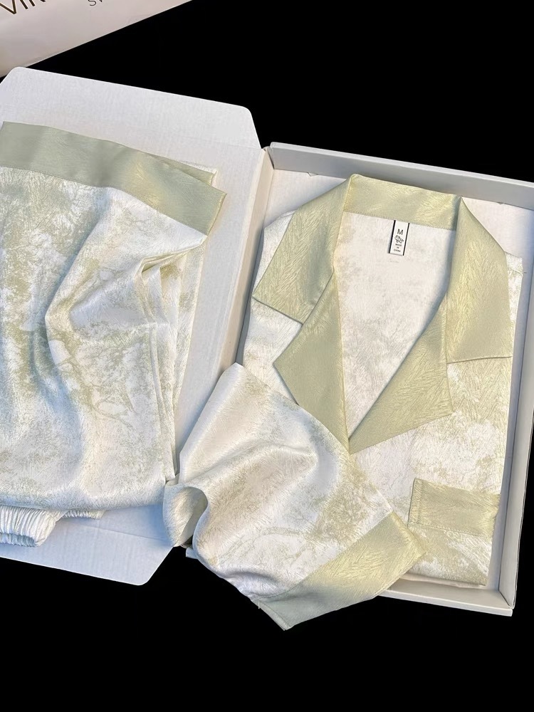 2025 New High End Sleepwear: Women's Spring And Autumn Long Sleeve Thin Edition, Two Piece Silk Home Clothes Set_voghion.com
