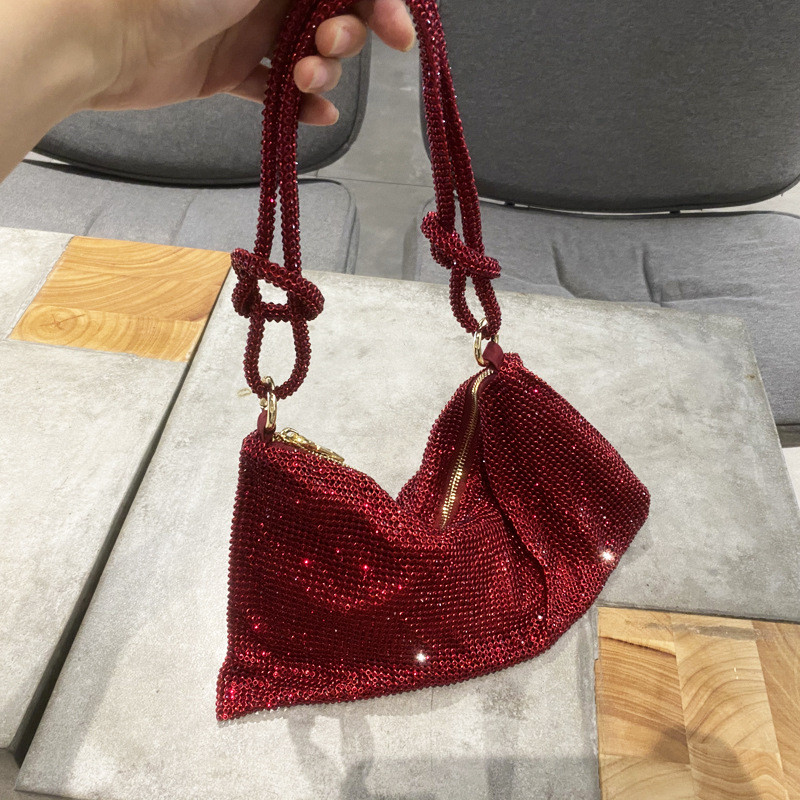 国境を越えた女性バッグ2023の新しい水ドリルの腋の下にドリルを入れて、ピンクのバッグを持ってバッグを持っている女性バッグ
