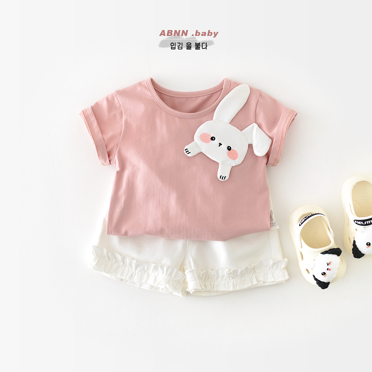 女童新款短袖宝宝夏季韩版兔子贴布t恤儿童外出洋气薄款可爱上衣