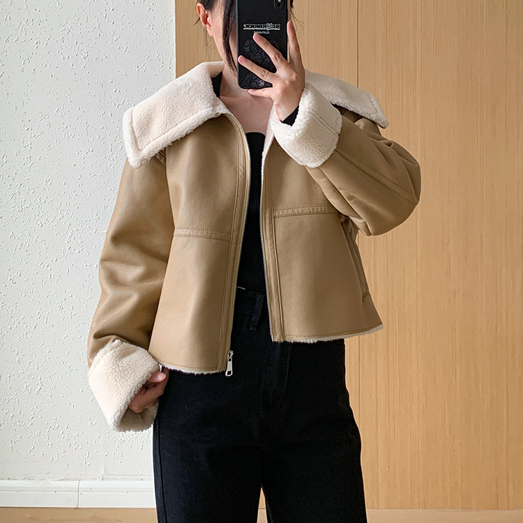 Women's Clothing High end atmospheric leather jacket for women, short loose motorcycle jacket, autumn style, stylish lamb fur all in one_voghion.com
