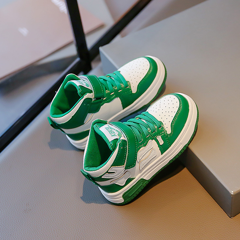Barn högtopp sportsko Trend 2023 Höst Ny Student Läder Panel Sh för pojkar och flickor Halkfri Casual_voghion.com