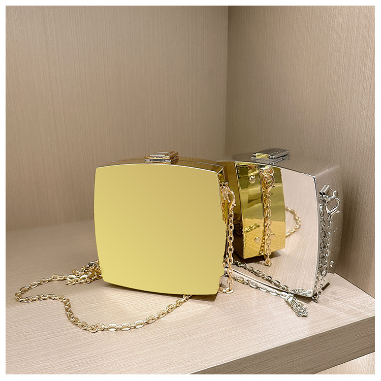 2025 New acrylic bag, square box bag, single-shoulder crossbody chain, women's makeup bag, fashionable cross-border clutch undefined