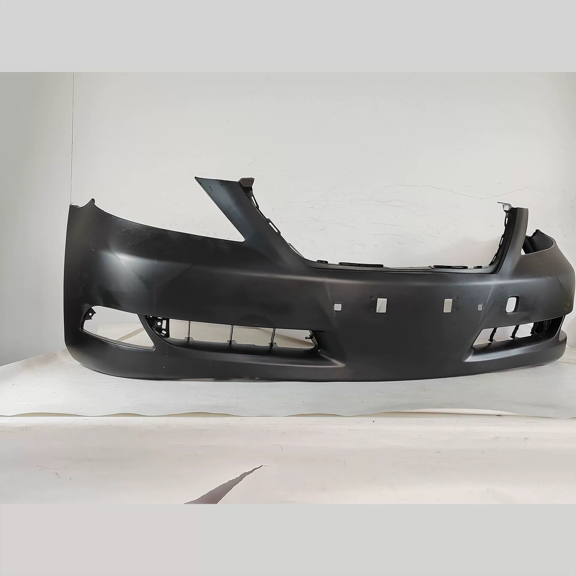 52119-5A909 подходит для переднего бампера Lexus 2006 LS LS460