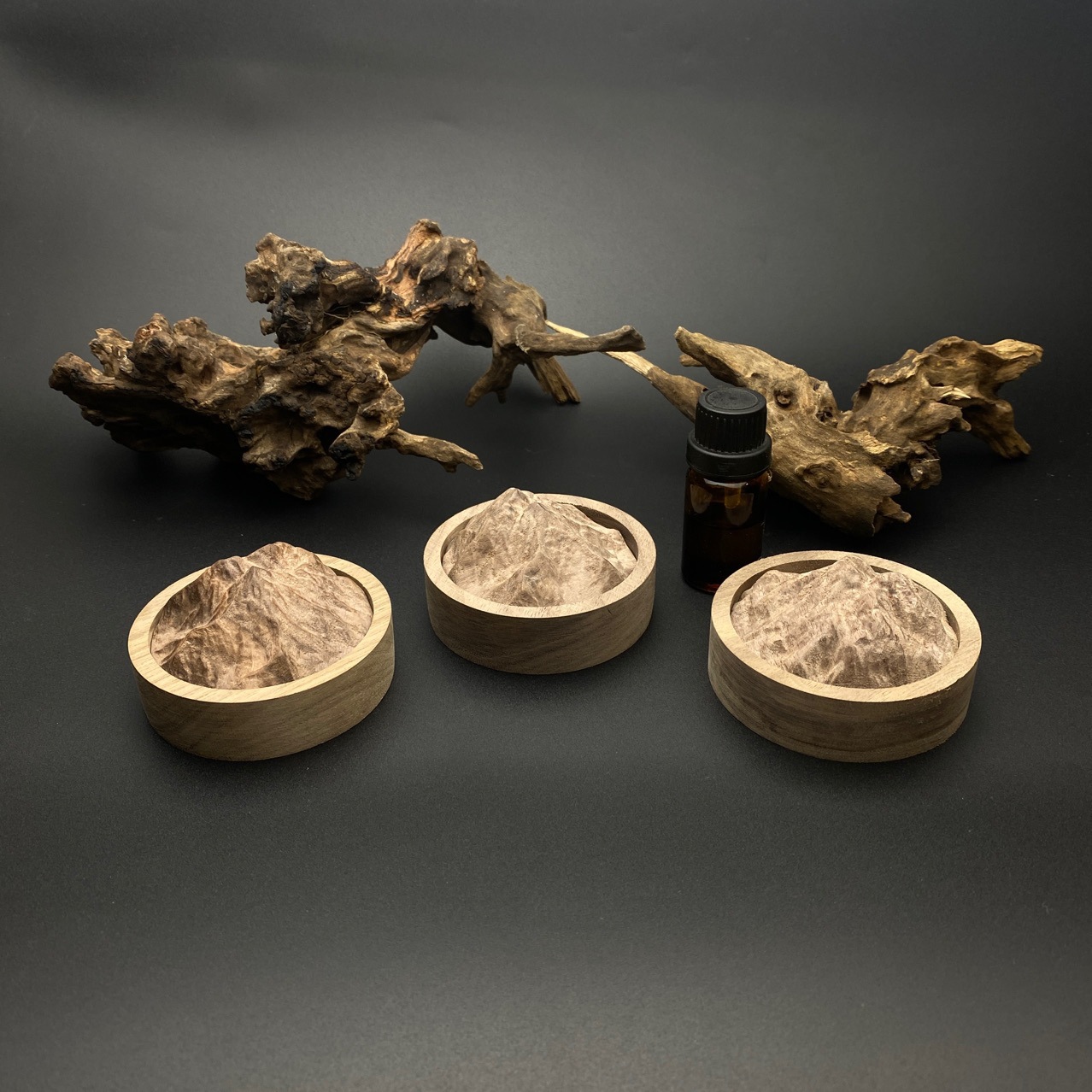 Rizhao Jinshan No Fire Expansion Madera Fragante Nuez Negra Madera Fragante Perfume Péndulo de Madera de aromaterapia Control de dormitorio de coche