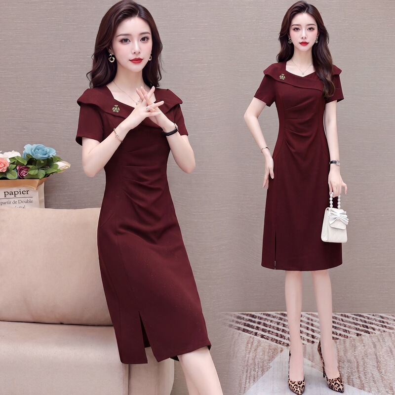 Fashionable Slim-Fit Short-Sleeve Dress for Women, 2026 Summer New Style, High-End Thin Dress for Mothers, Suitable for Wedding Banquets Fashionable Slim-Fit Short-Sleeve Dress for Women, 2026 Summer New Style, High-End Thin Dress for Mothers, Suitable for Wedding Banquets