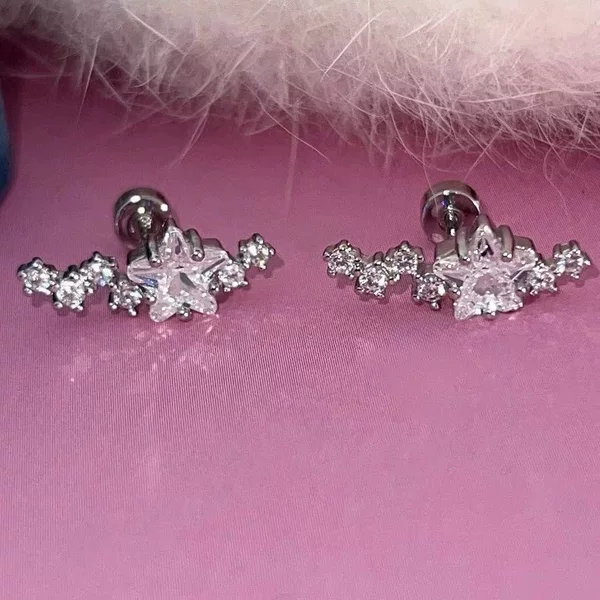 Flash Star Ear Bone Nail Female Flat Bottom Titanium Steel Screw Ear Nail Raising Ear Hole Sleep Free Pick Micro Diamond Ear Nail