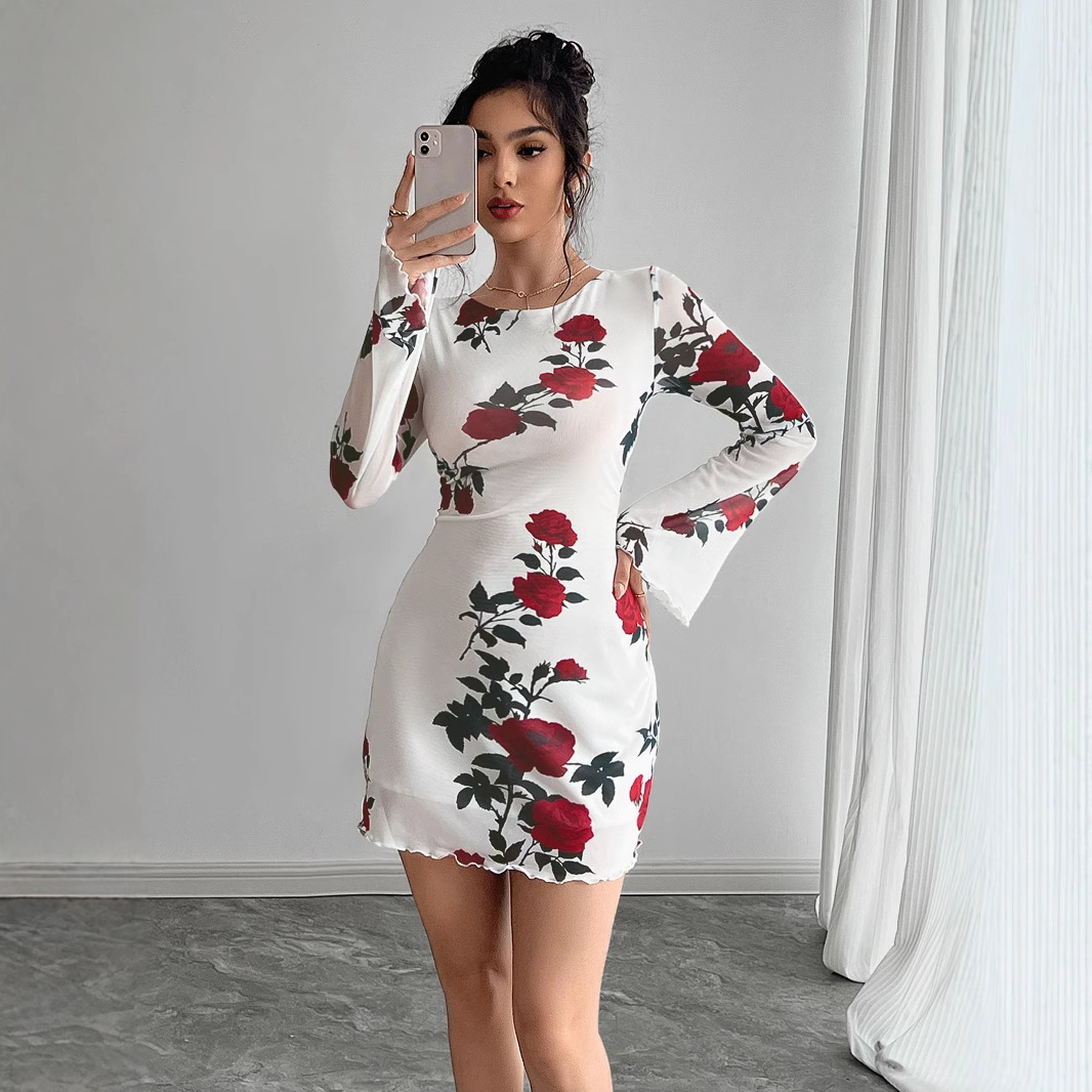 欧美跨境亚马逊2025年秋冬女士性感花卉露背网纱喇叭袖迷你连衣裙