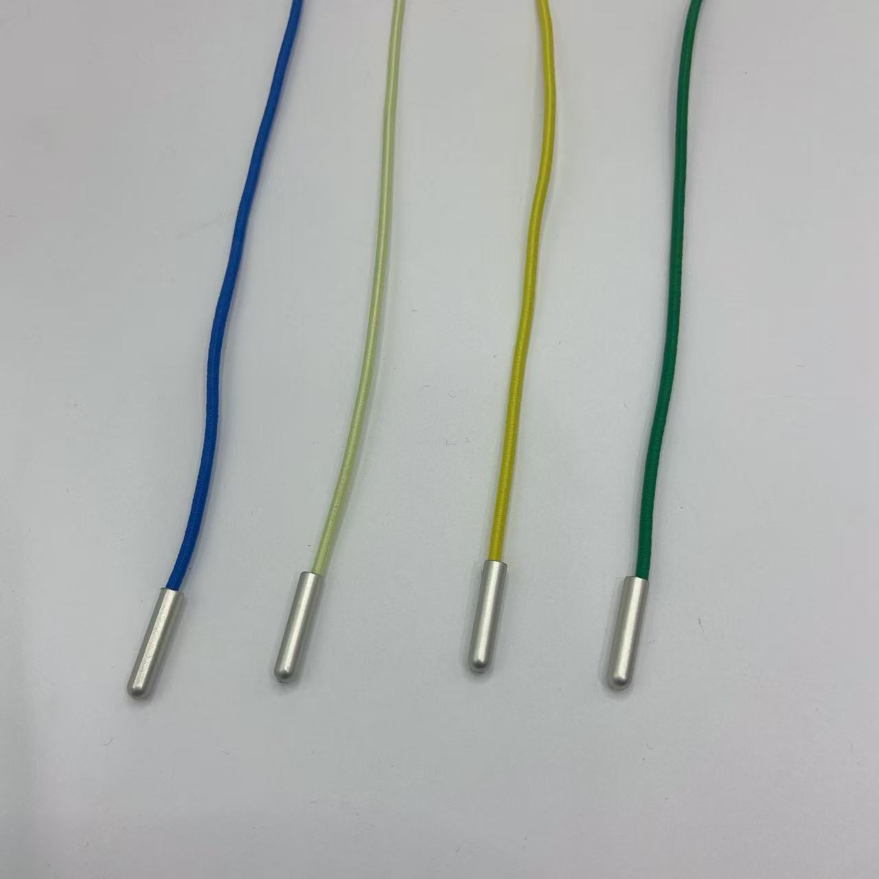 厂家直销2.5彩色弹力圆松紧带金属吊钟冲锋衣帽绳抽绳裤腰绳