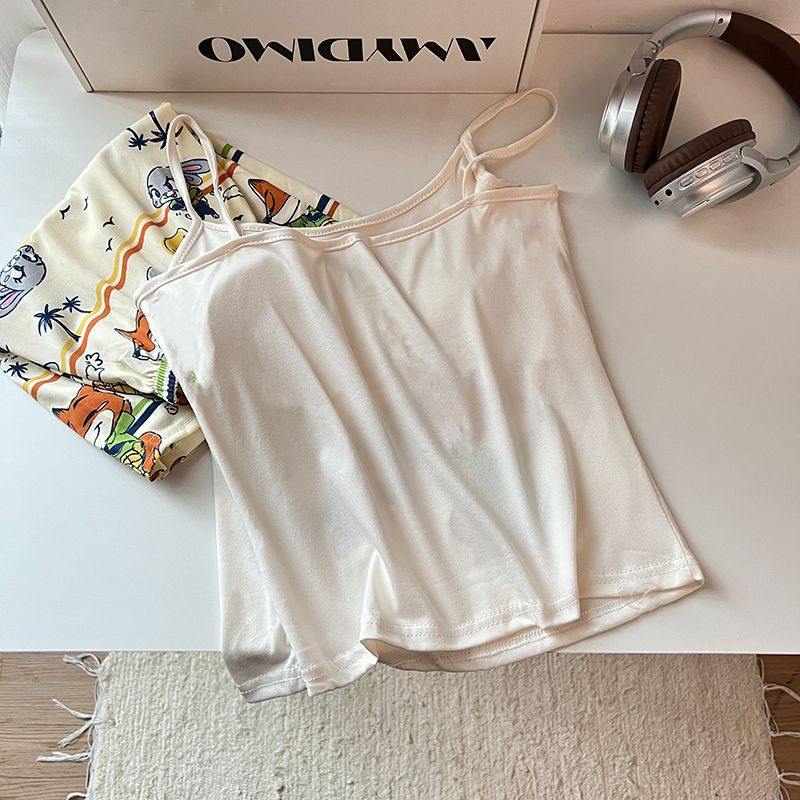 Dulce niña Kitty cojín para el pecho cabestrillo lindo pijama mujer verano 2025 nuevo traje de pantalones cortos a rayas ropa de casa