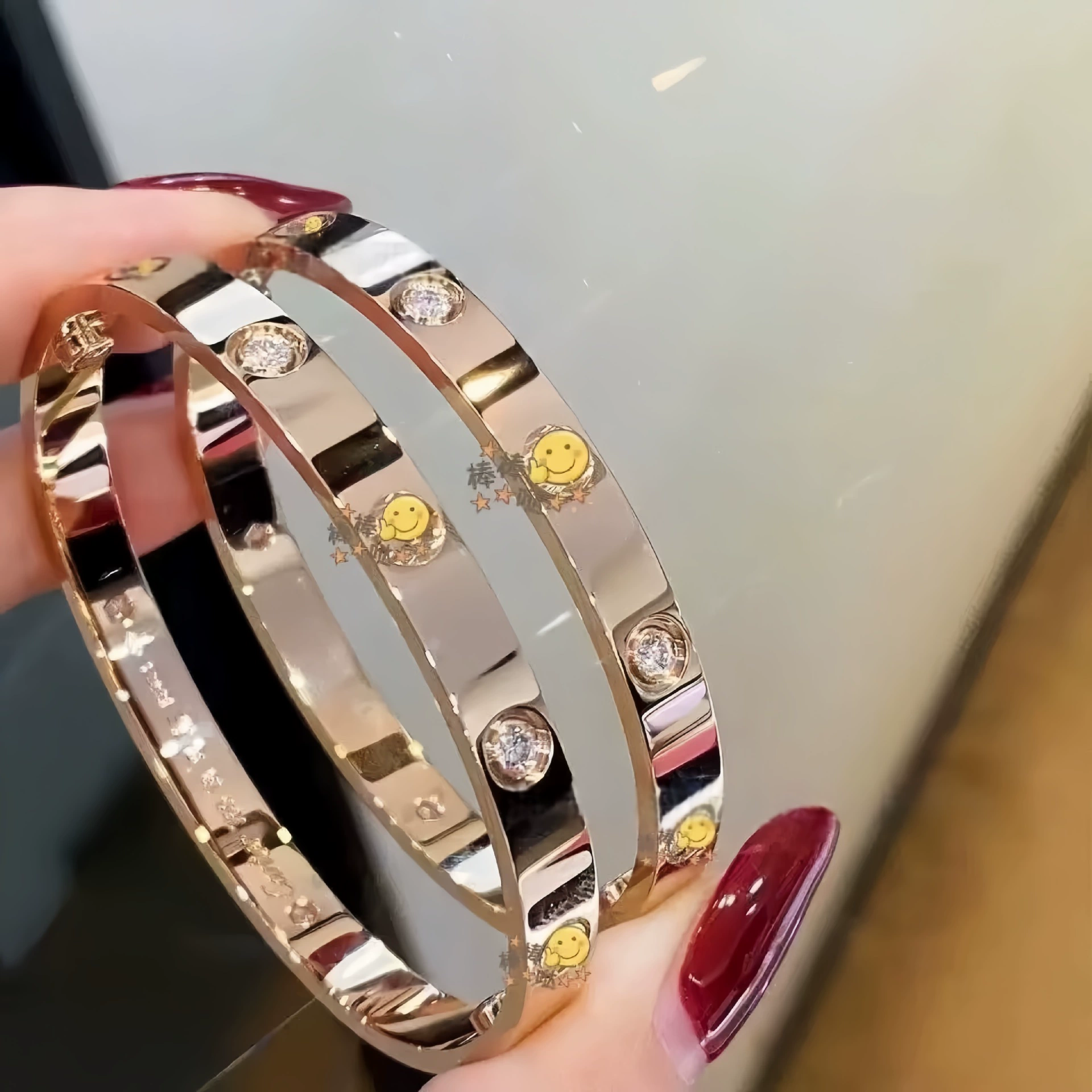 Браслет Kajia Seiko V золото широкая версия узкая версия Gypsophila шесть diamonds и десять diamonds глянцевая Gypsophila классические ручной ювелир для мужчин и женщин