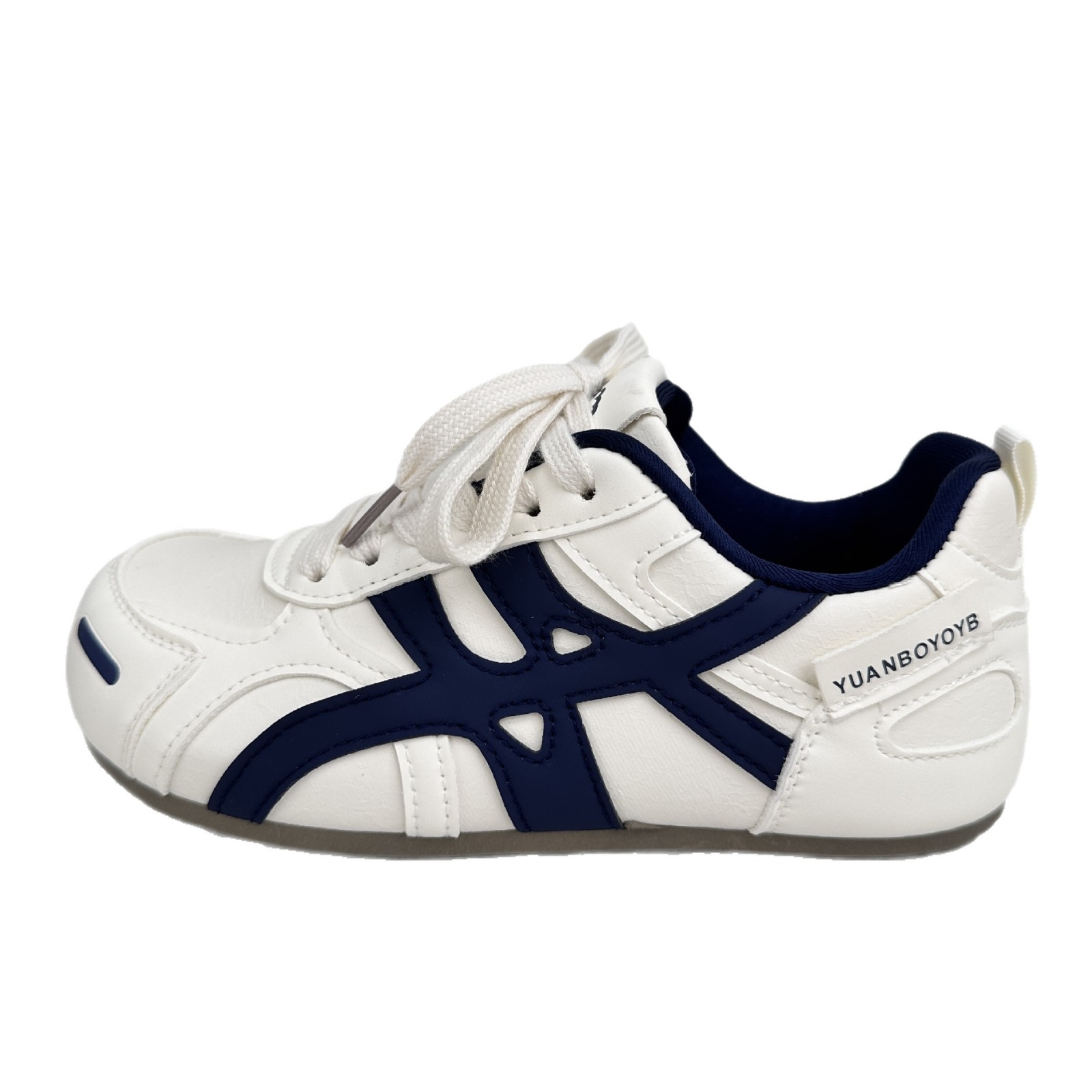 Yuanbo Agan De entrenamiento de zapatos para niños 2025 nuevos zapatos blancos de estilo explosivo, zapatos de skate casuales de nicho, zapatos de moda