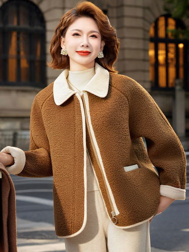 Charming Yiyang Winter New Collar Jacket Lamb Wool and Cotton Mix Short Coat Stylish Plus Size Mother's Coat
