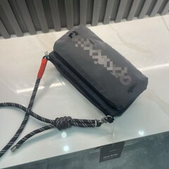 2025新款潮男女同款户外登山斜挎包轻便水瓶包林更新同款topolo