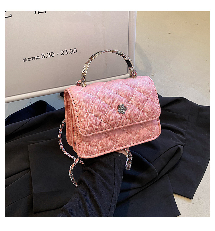 Women's Pu Leather Solid Color Lingge Fashion Lingge Cross Square Magnetic Buckle Handbag Crossbody Bag display picture 3